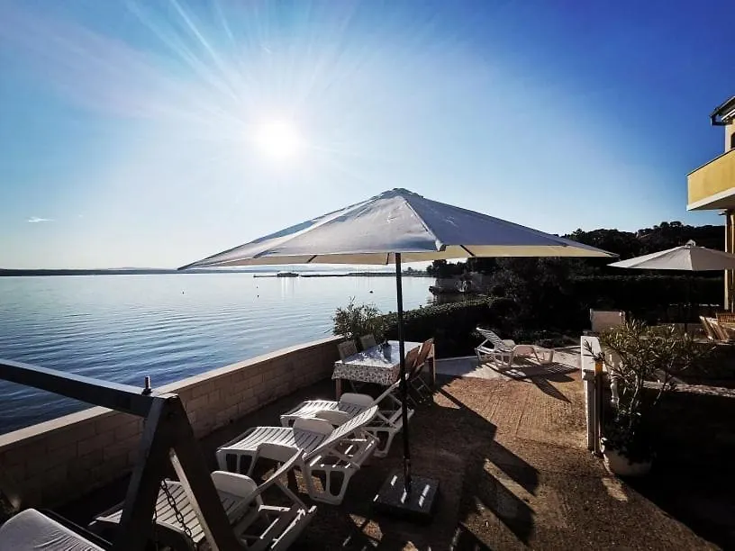 Villa Sirius Tkon